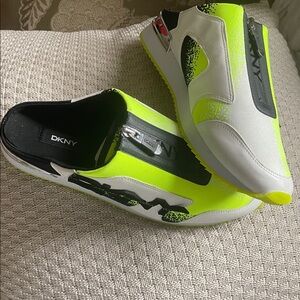 🎄 🎁 DKNY Sneakers Mule, 11
Excellent Like 🆕 Condition.  Never worn